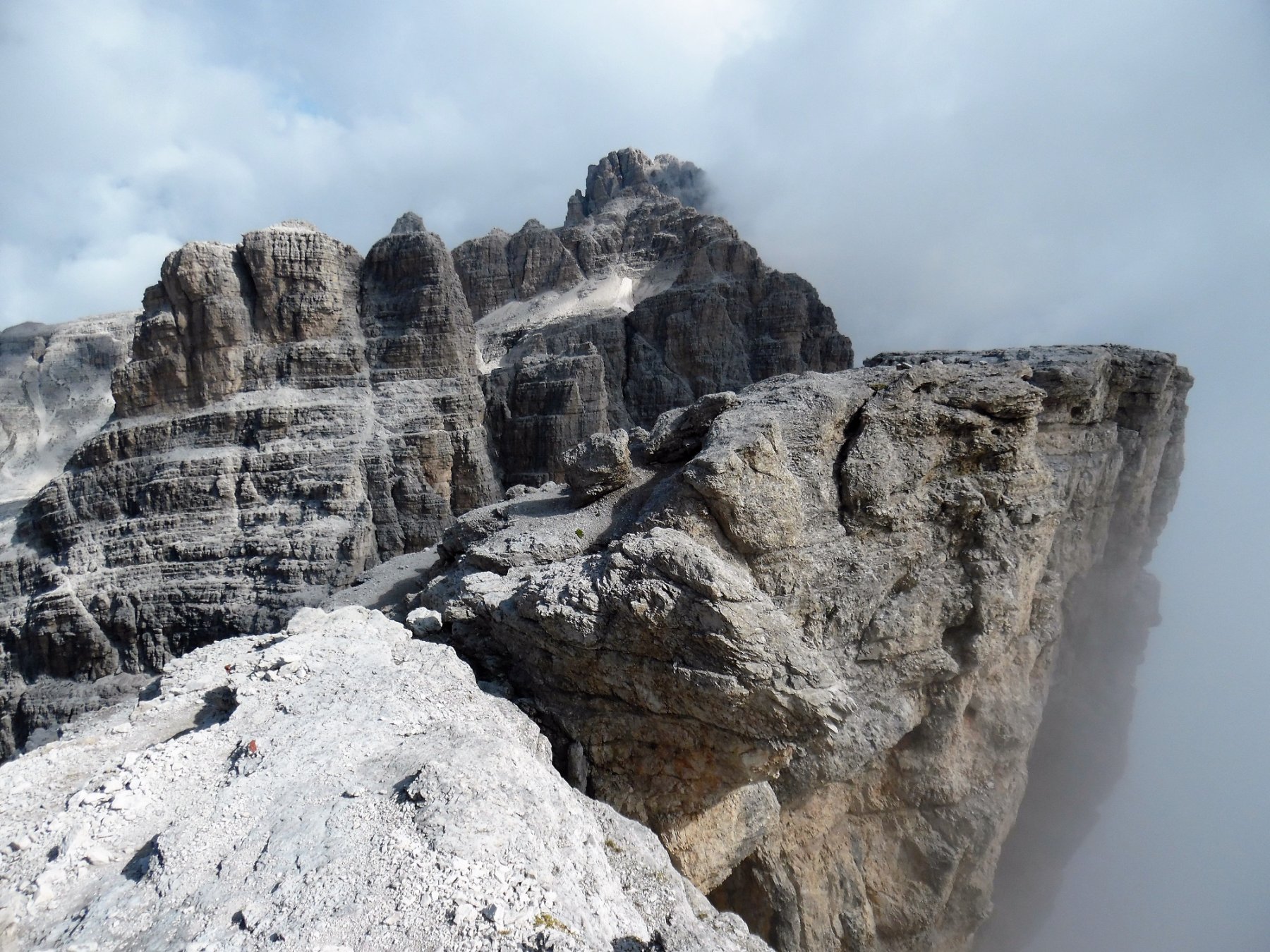 Dall'inizio della Cengia Garbari