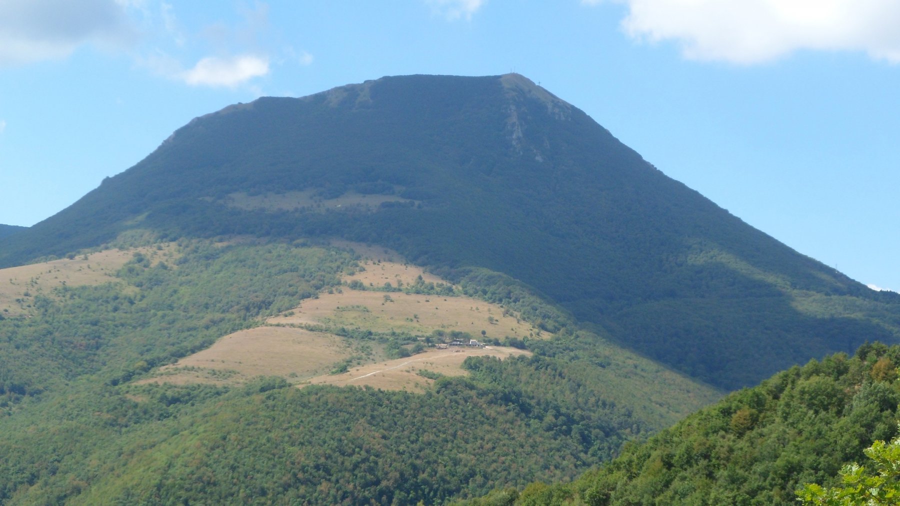 Monte San Vicino dal sentiero 175