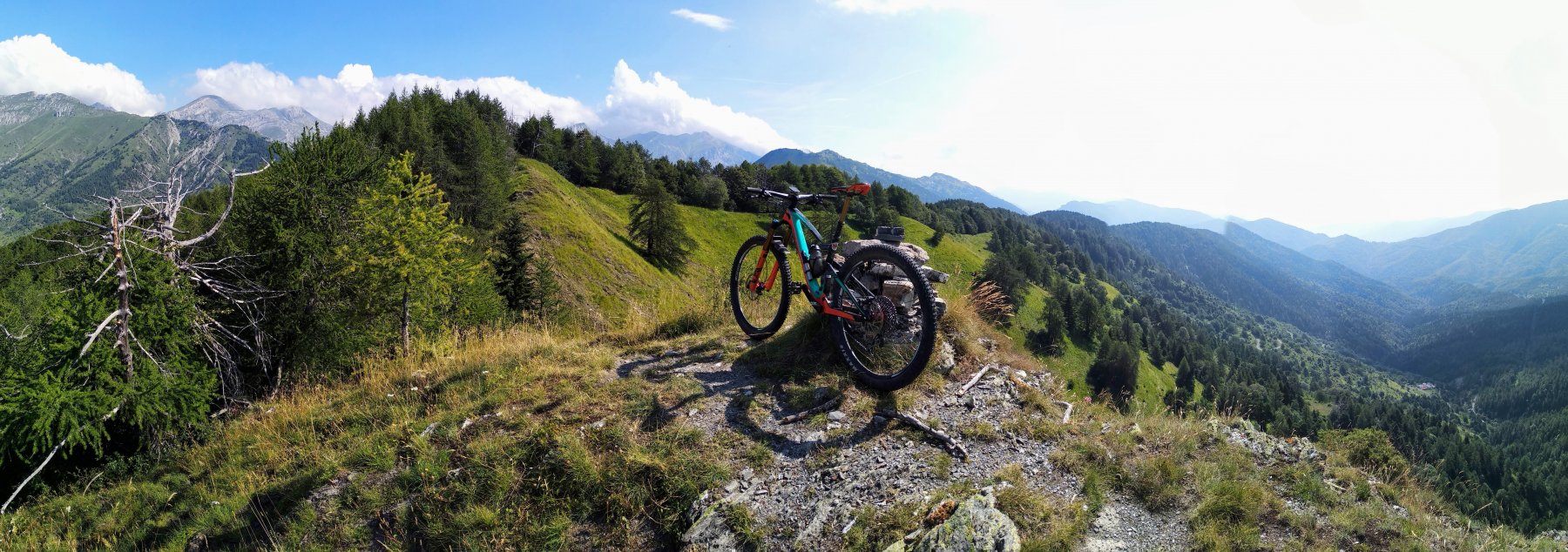 Il Bric Scravaglion: faticoso arrivare, ma merita!