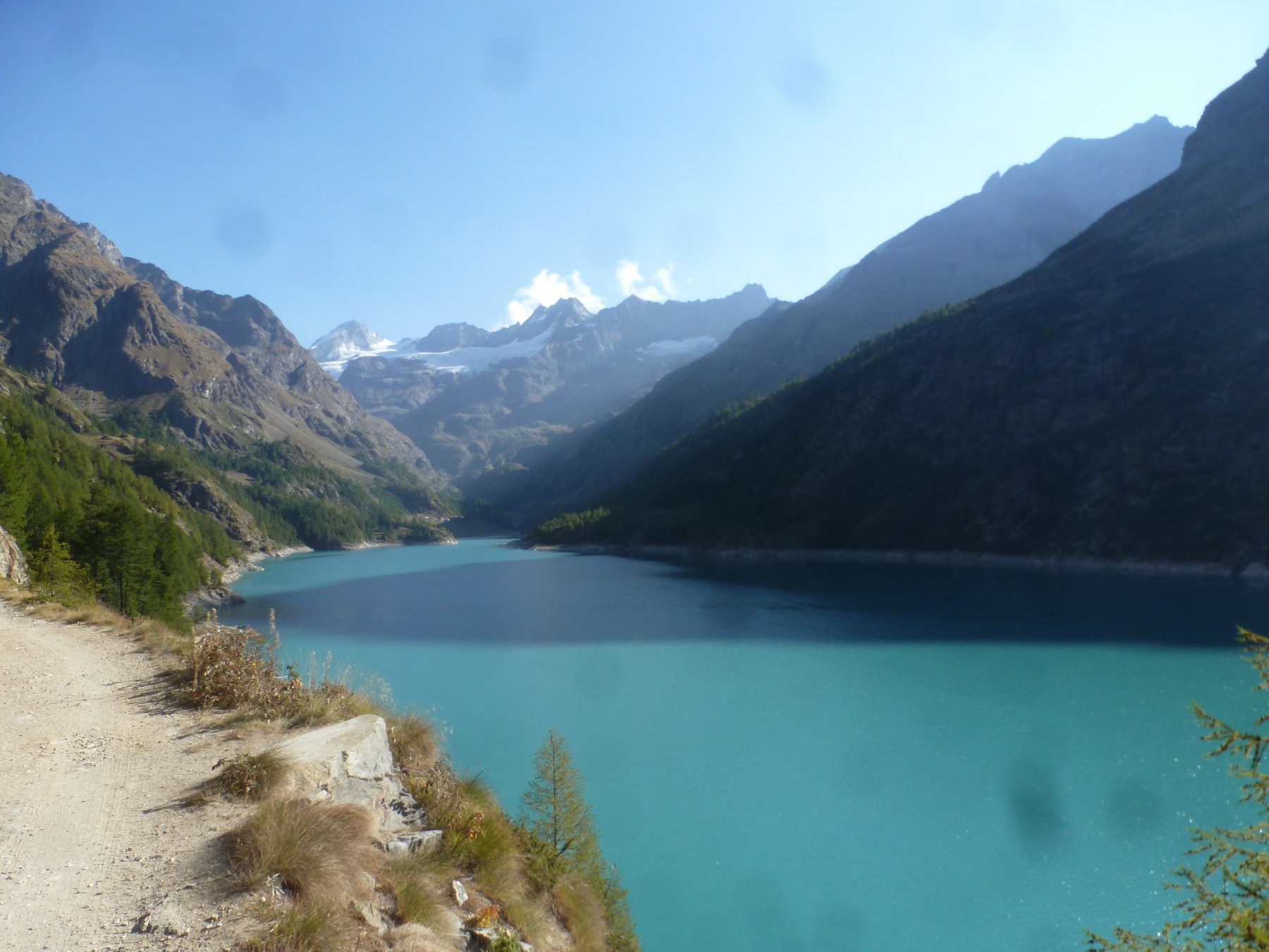 salendo sulla sterrata 