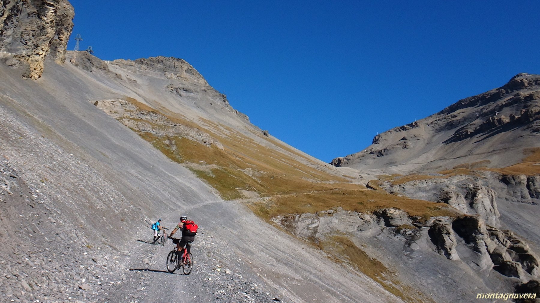 dura decisione se ammazzarsi con i pedali o spingere tutto a DX il Mont Bonvin