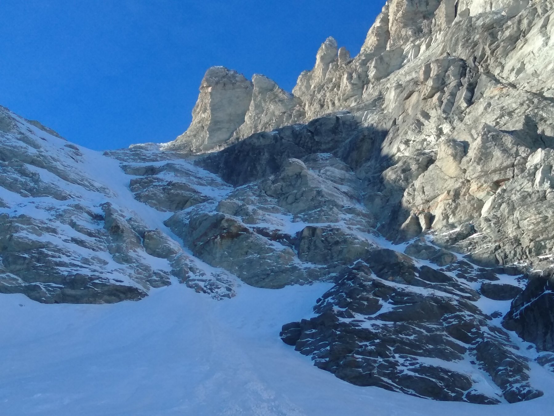 Sempre il canale, da più vicino