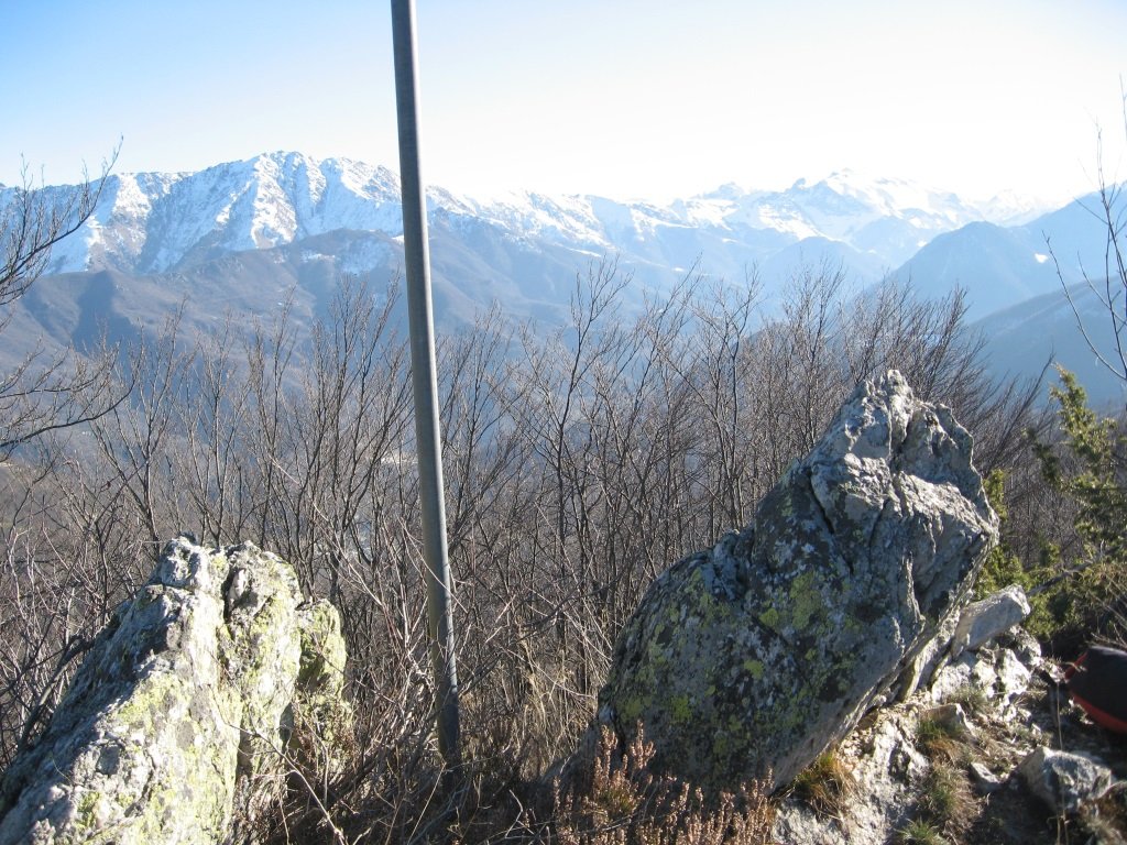 Sulla cima del Monte Plunea