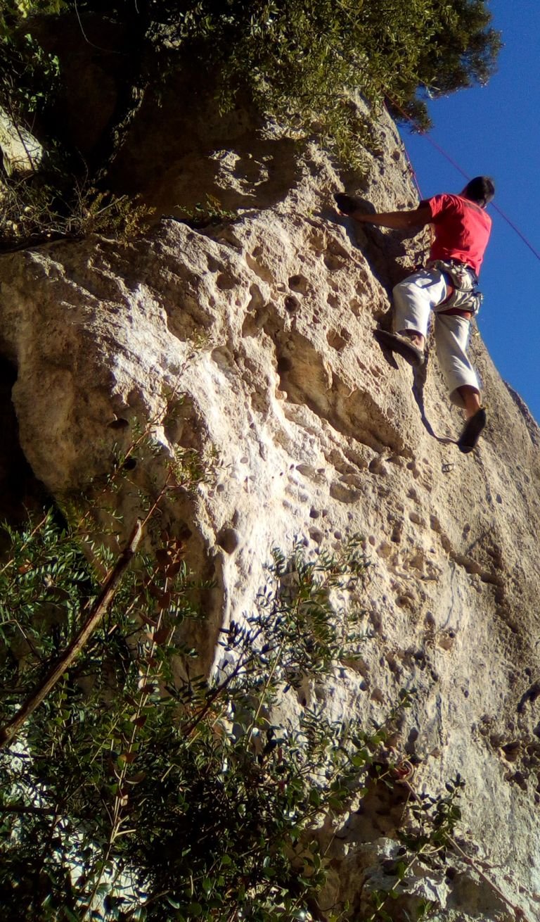 Francesco su Supernatural (5c boulderoso)