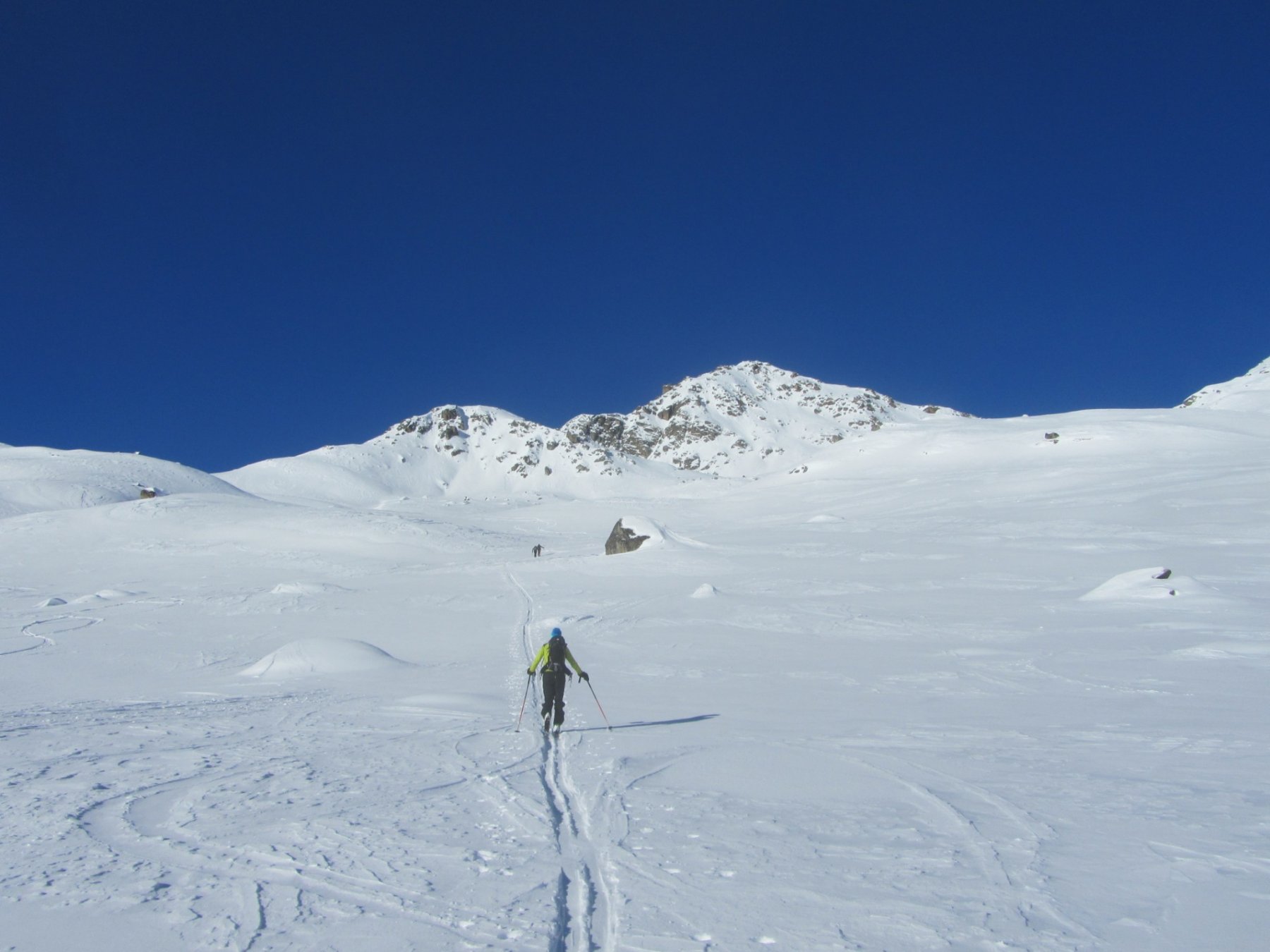 Io nei bei pendii e il Gross Castelhorn davanti a me