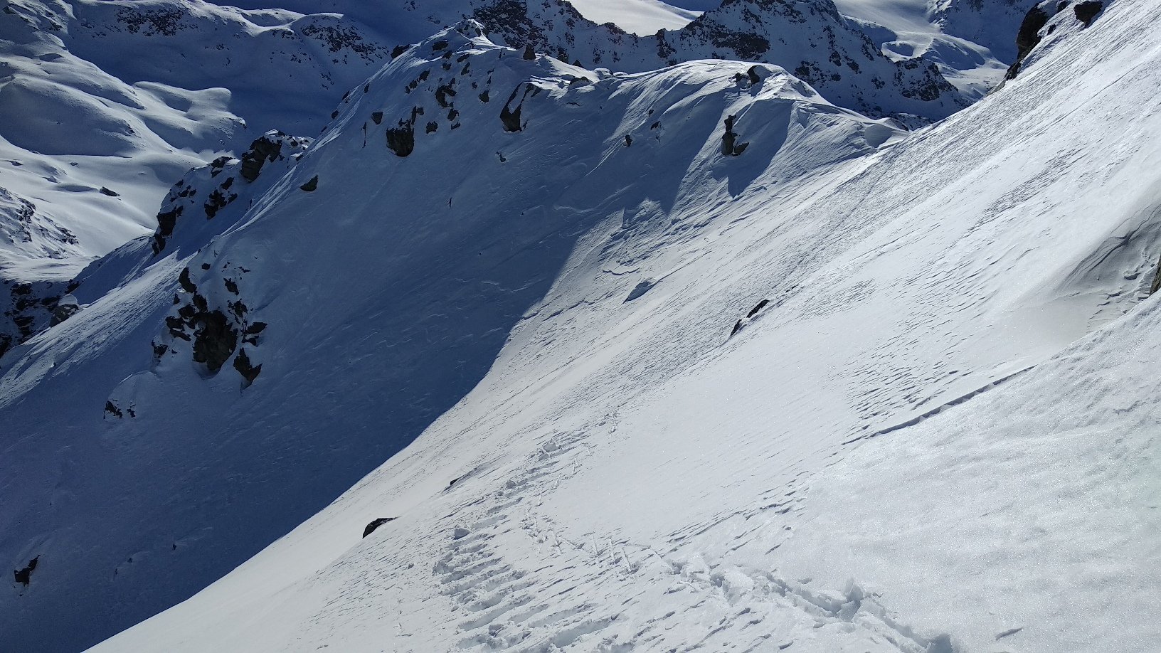 la spalla sud della cima