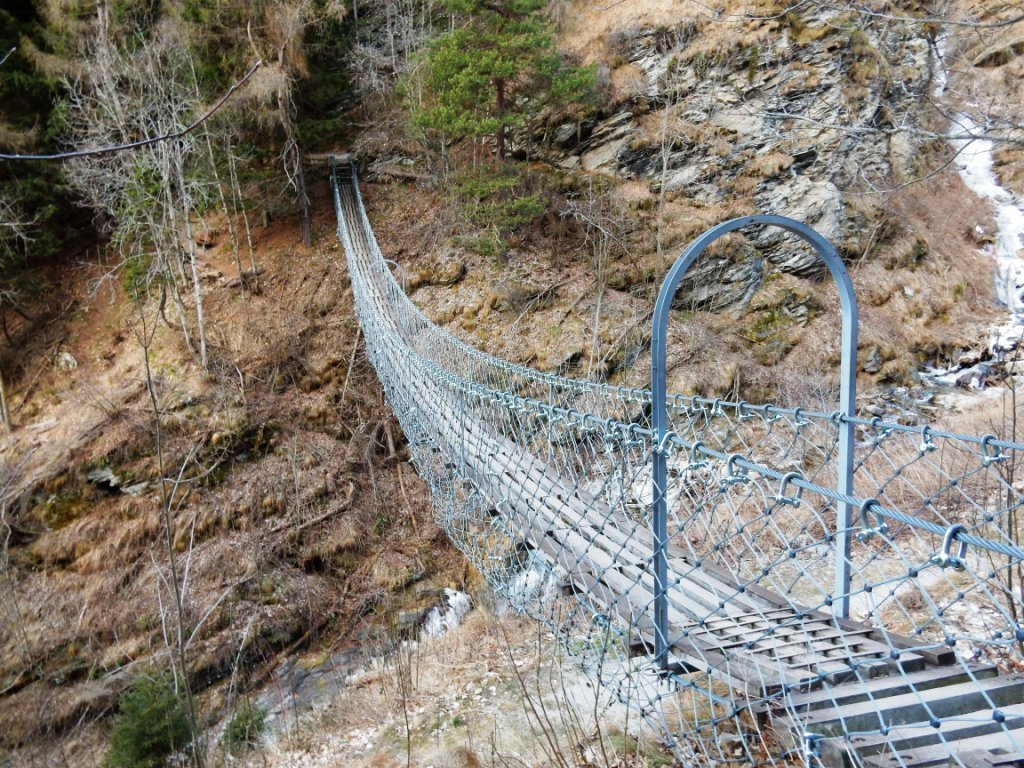Il ponte sul Rio Crosa
