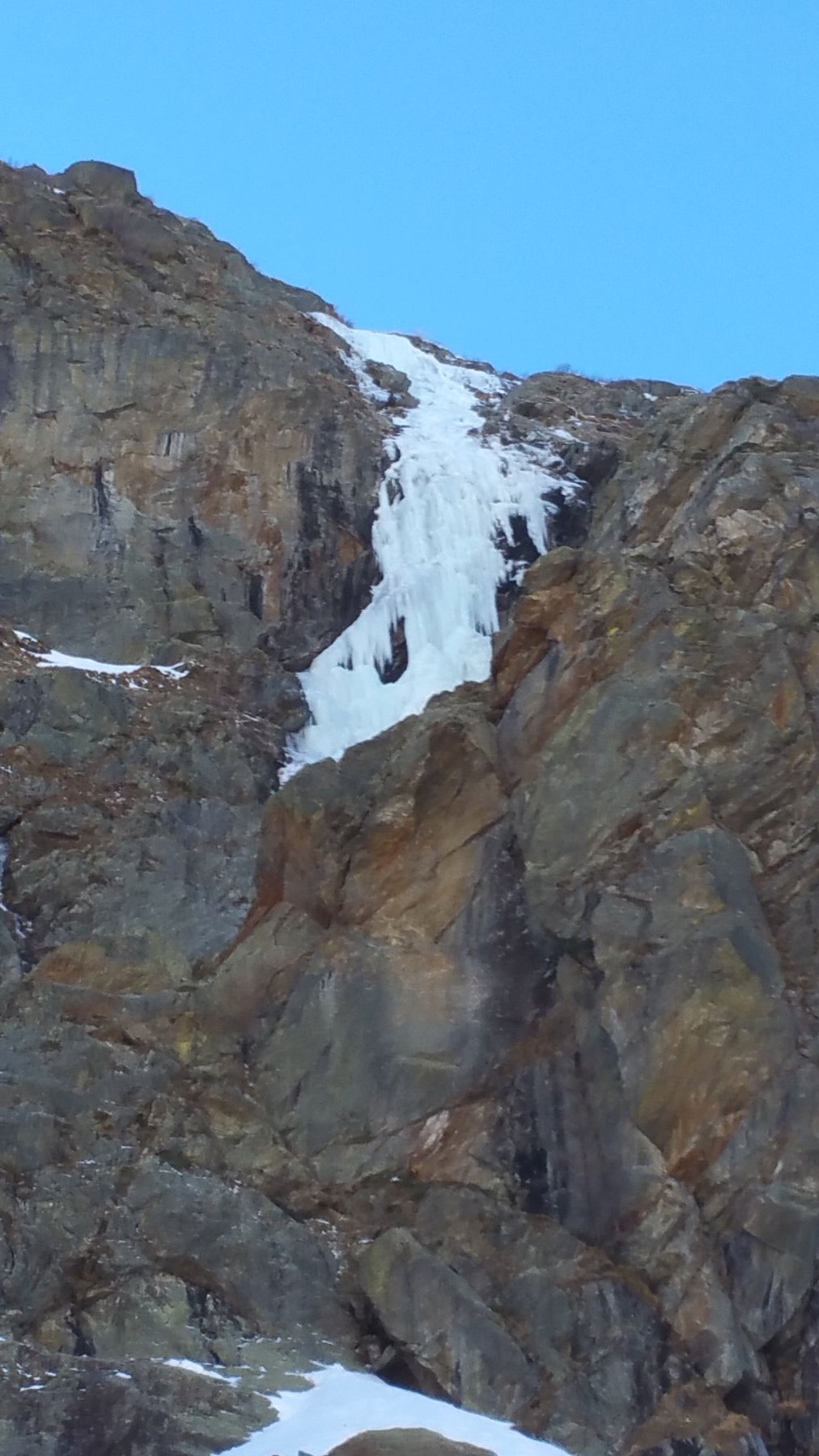 ATTRAVERSO L'OCCHIO DI POLIFEMO