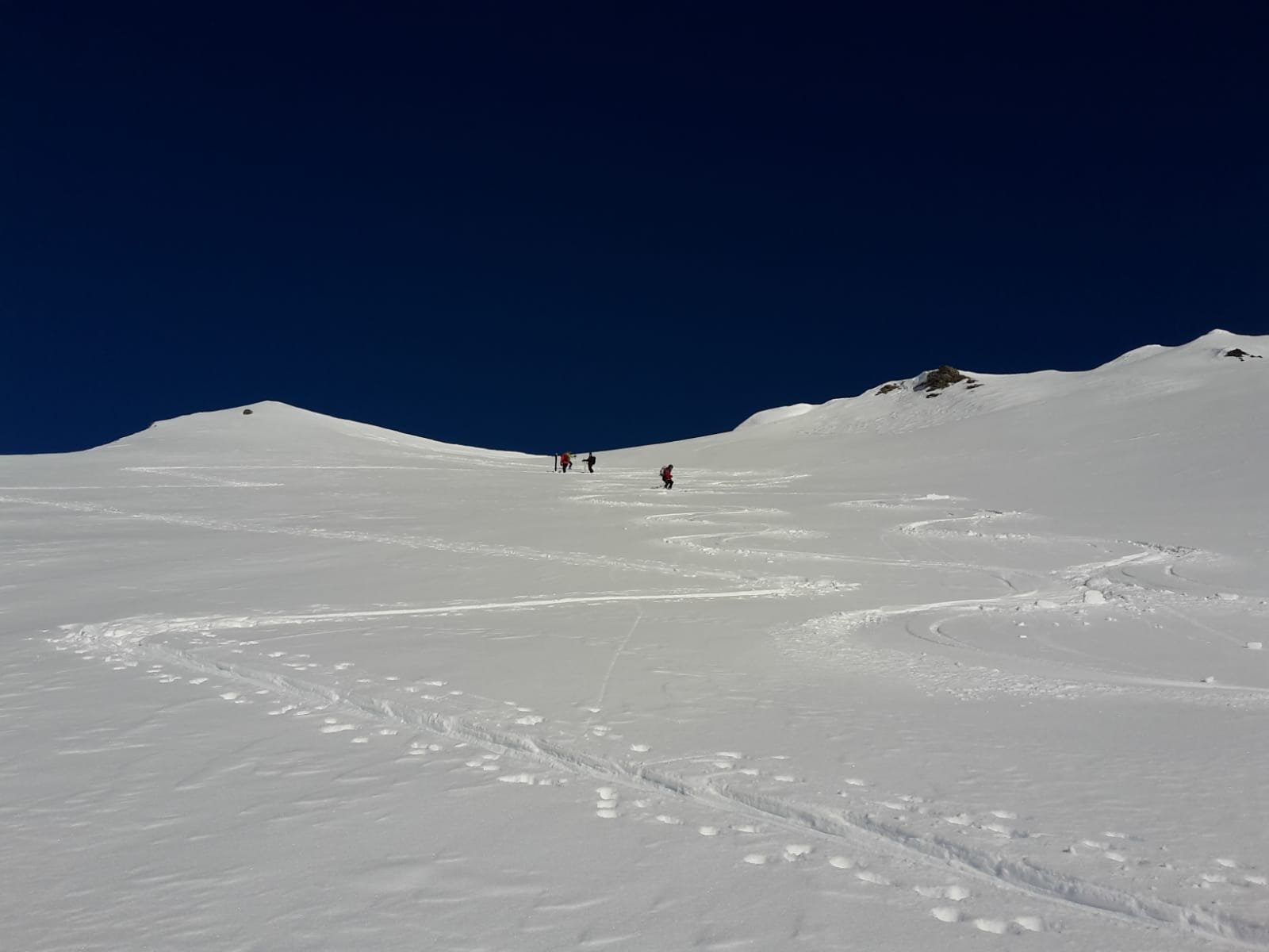 traccia di salita senza problemi fino ai due in alto