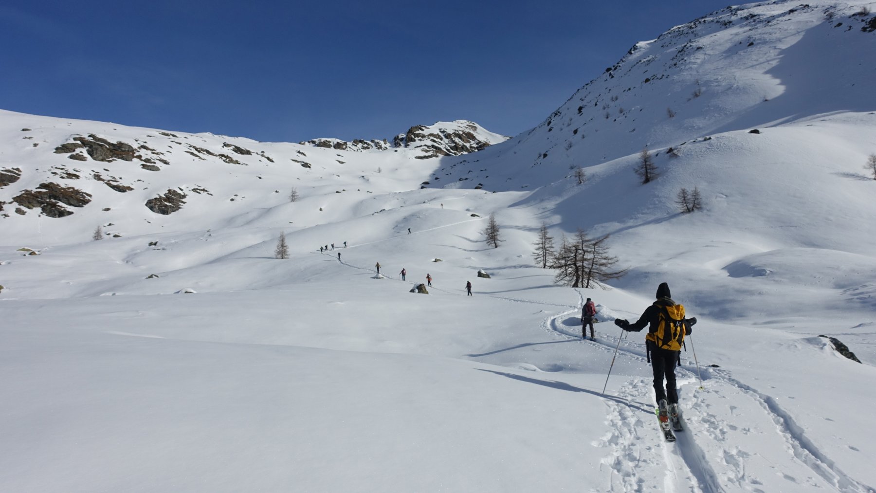 Il vallone del col Pillonet sopra i laghi di Champlong