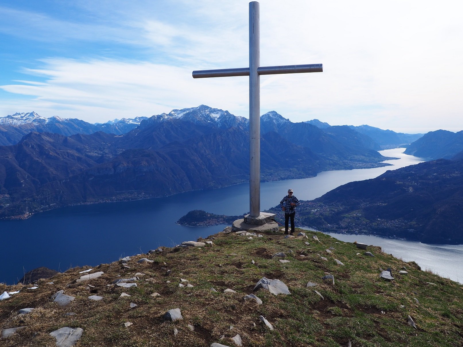 Un vero crocione con splendida veduta del Lago.