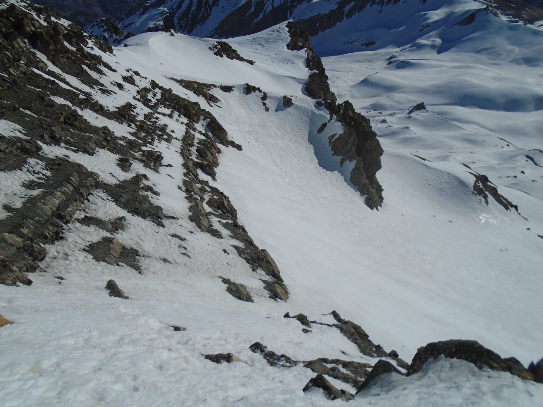 Nel canaletto a inizio parete