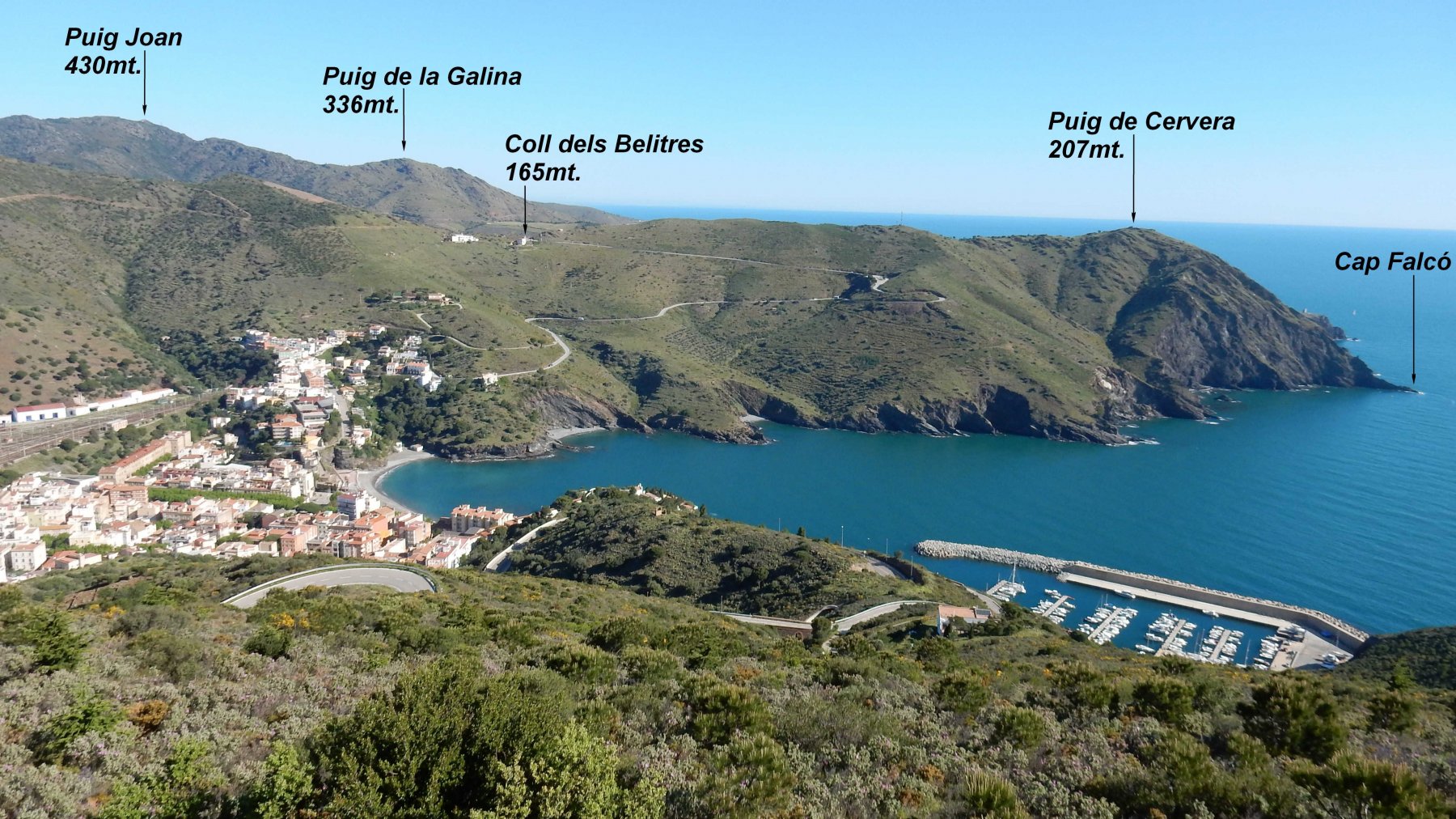 Portbou vista sul primo tratto di salita.