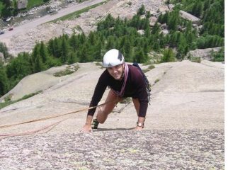 Gigi sulla placca di 6b