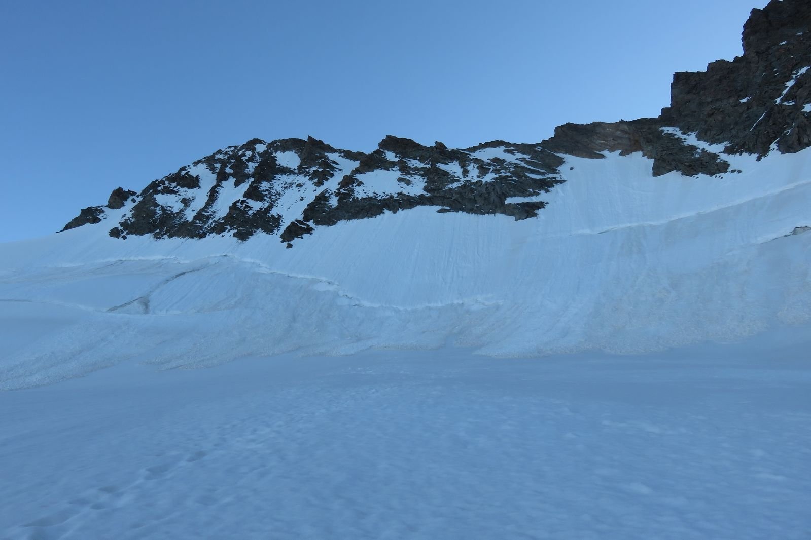 sotto la Fieschersattel