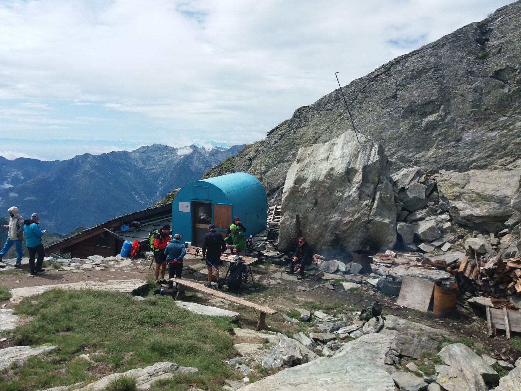 L'arrivo al bivacco del Monte Crabun