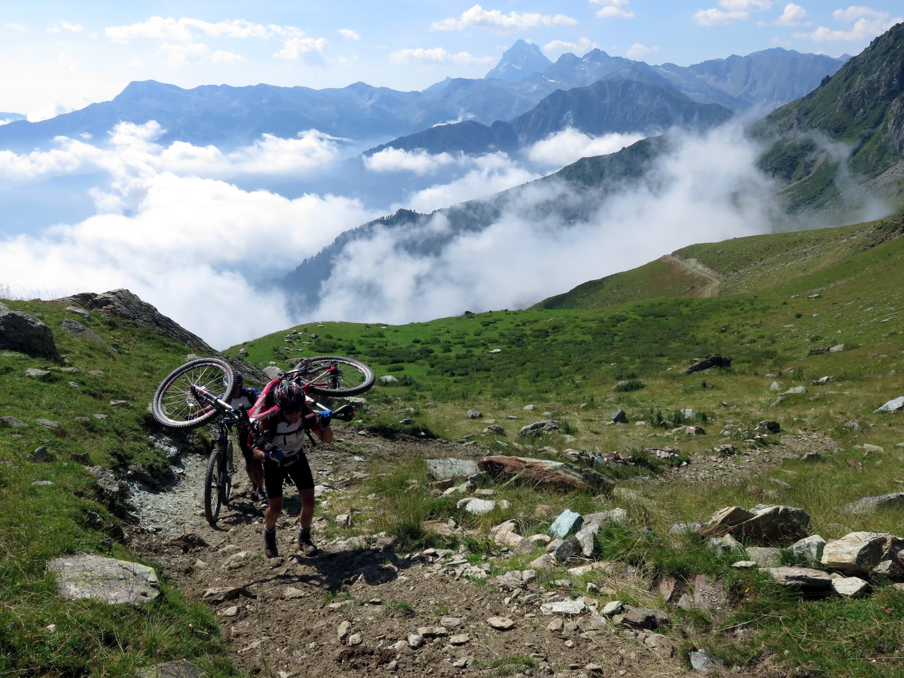 Salendo al Col Giulian