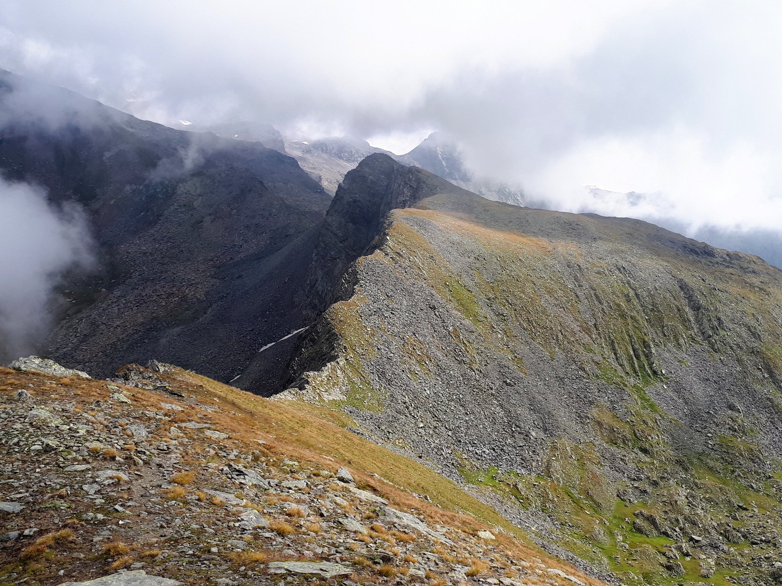 La cresta da percorrere per la q. 2912