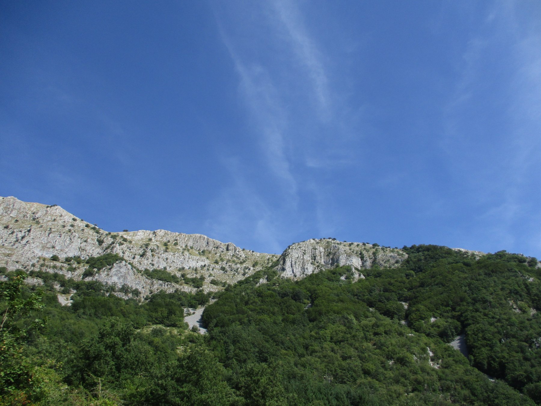 Pania di Corfino dal basso