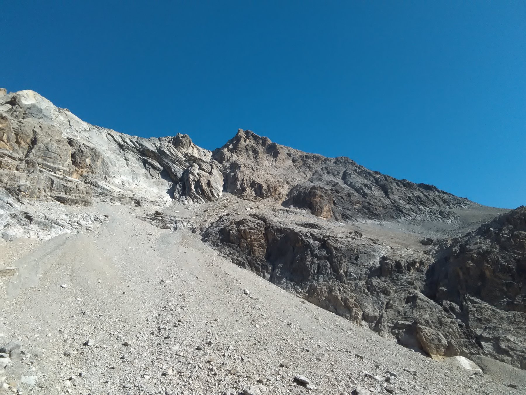 Conoide e piano sospeso