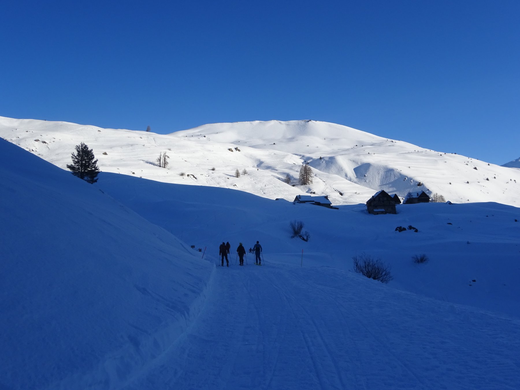 in vista delle baite di La Chau
