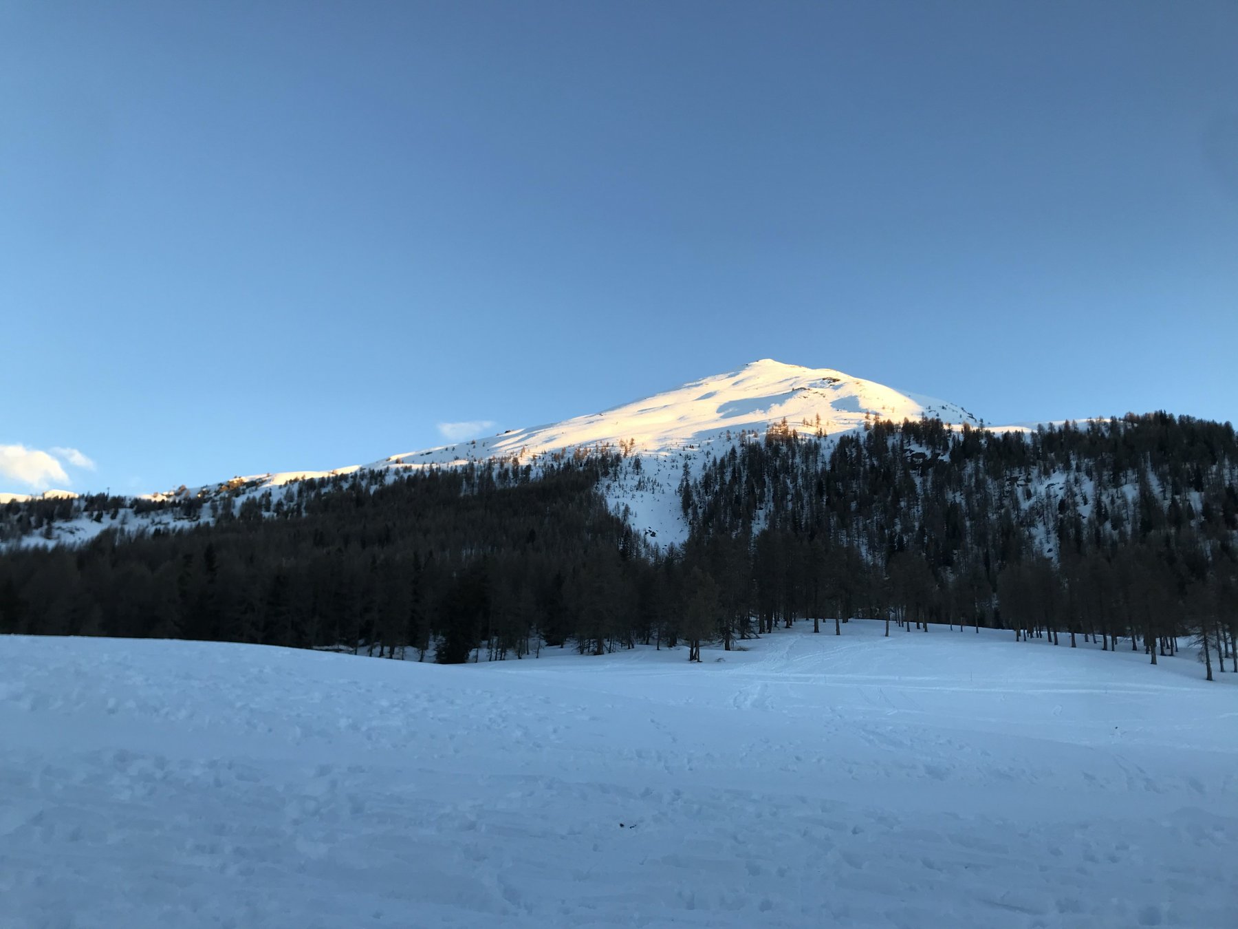 Alba su anticima Bieteron (canale diretto evidente)
