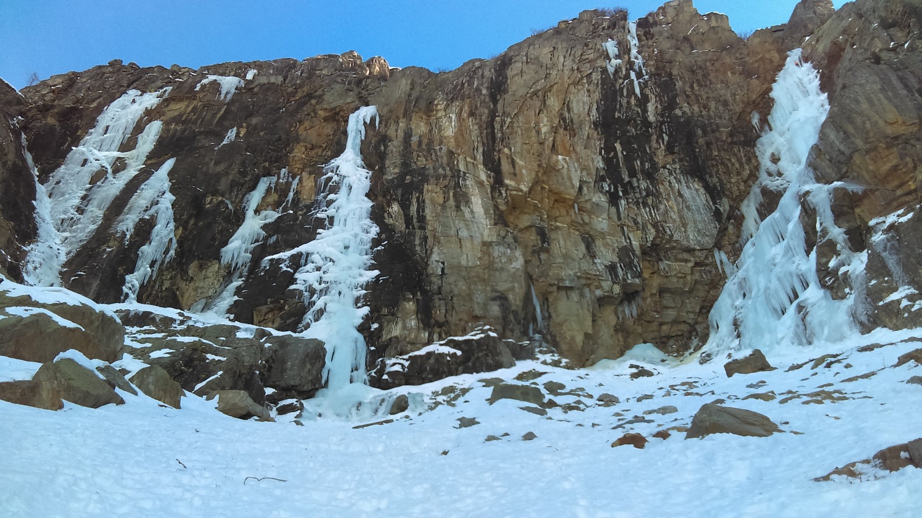 Sputnik, Repentance Super e Monday Money