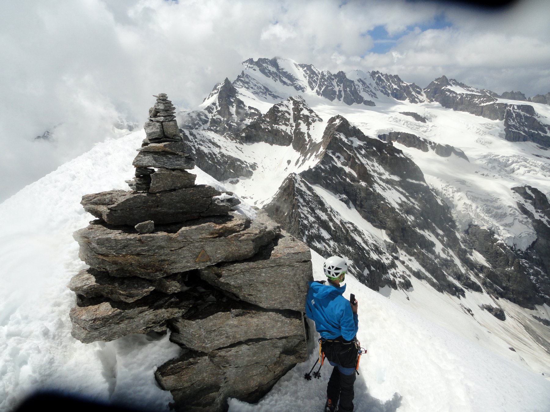 vetta, ed est del GranPa sullo sfondo