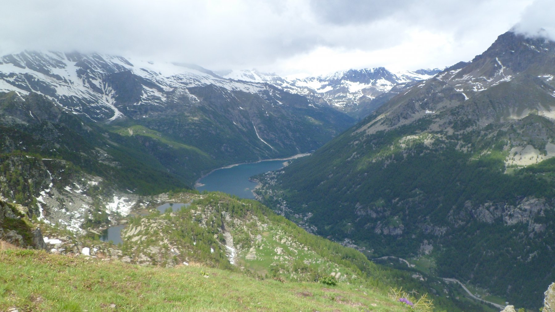 Laghetti e lago di Ceresole da bocchetta Fioria