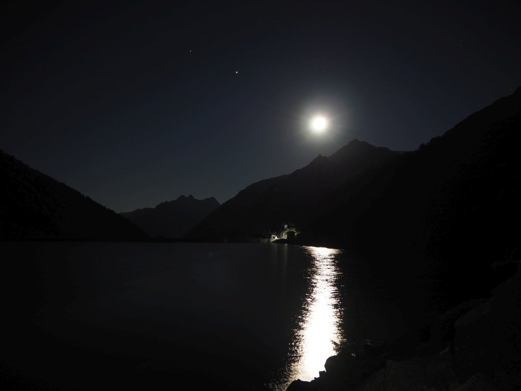 Il Lago di Malga Bissina alla partenza