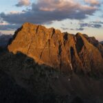 la testa gias dei laghi al tramonto vista dalla parte alta del canale
