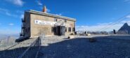 il Rifugio Torino, ottima base di partenza per la salita