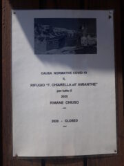 rifugio chiuso (il locale invernale è aperto, ma inagibile come tutti i bivacchi quest'anno)