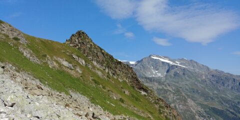 La vetta della Becca Refreita, con sfondo Rutor