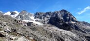La Doomhutte con sullo sfondo il Dom.