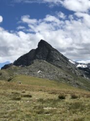 Dal col Crotey si vede la parete da risalire 