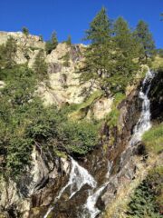 Cascatelle prima del lago inferiore di Valscura