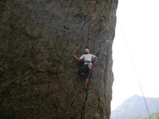 sui primi metri della sedia di lillà