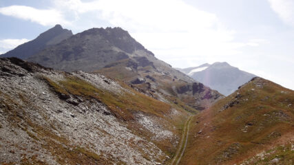 Verso la Sommet de la Nunda