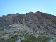 Lo sperone dalla cengia biancastra