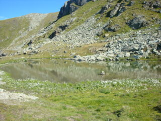 laghetto tra col des Fontaines e col di Nana