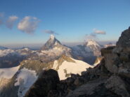 vista unica su Cervino e Dent d'Herens..