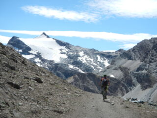 il ghiacciaio della Punta Basei
