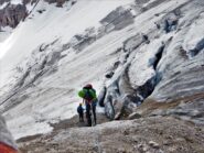 La breve doppia che posa sul ghiacciaio