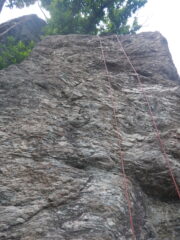 Tiri brevi e roccia lavorata