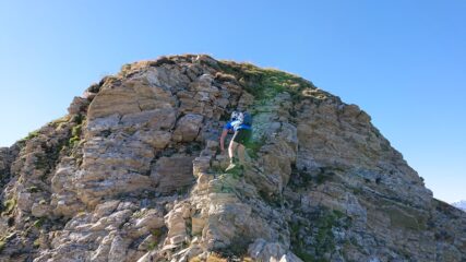 Primo scalino, si scende facilmente.