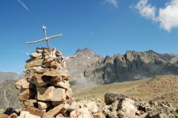 La cima col Viso dietro