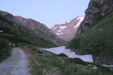 salendo verso il Bezzi