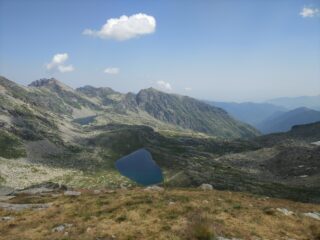 Lago Fertà e lago di Unghiasse dal colle della Terra Fertà