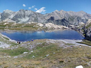 Il lago Niera ancora in buone condizioni (esattamente un anno fa era ridotto a una pozza fangosa).